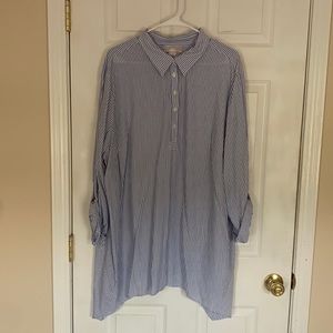 Quarter Button-Down Tunic Blouse